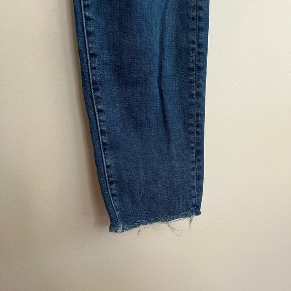 MOTHER Looker Ankle Fray Jeans - Picture 11 of 15